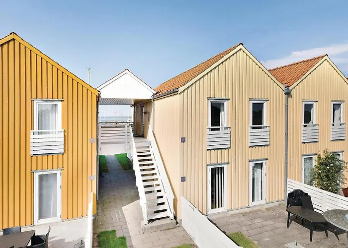 Two-bedroom In Lägenhet Rudkøbing